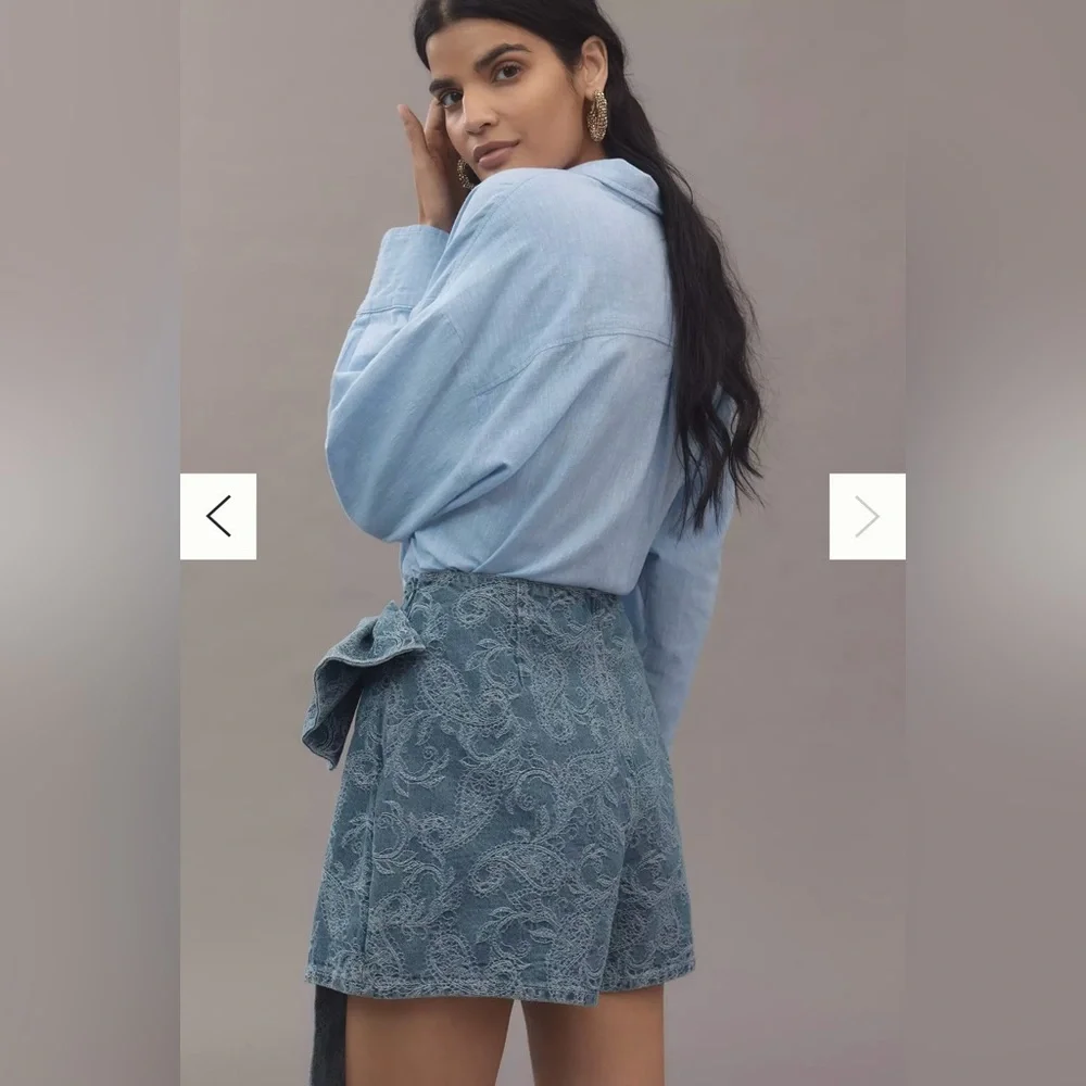 Avec Les Filles Oversized Bow Jacquard Denim Skort. Worn once like new - Picture 3 of 4